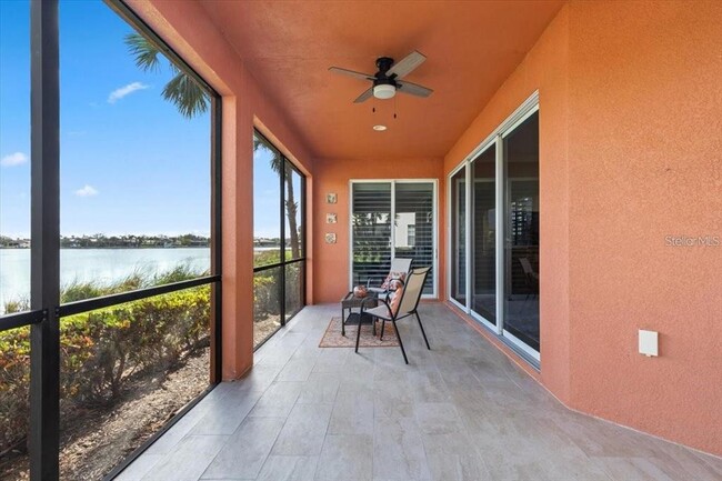 Building Photo - 1143 Riverscape St