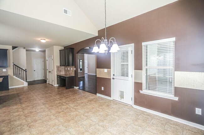 Building Photo - 1357 Highwoods Pass