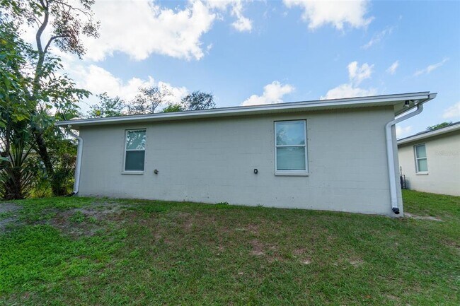 Building Photo - 3413 N 54th St