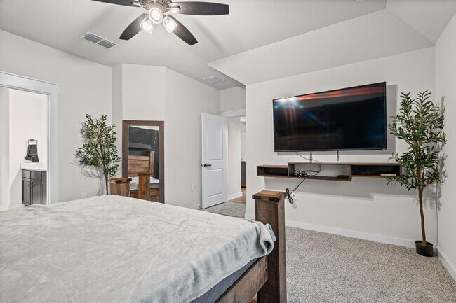 Building Photo - 7619 Grenadine Bloom Bnd