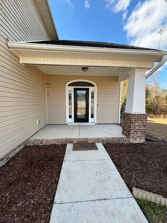 Building Photo - Sensational on Sundown