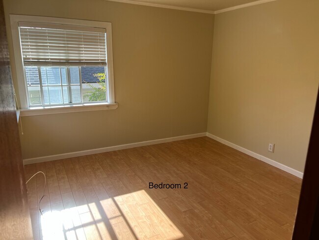 Building Photo - 1807 Bara Rd