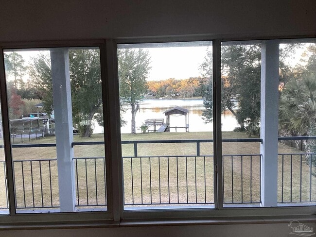 Building Photo - 1600 E Texar Dr