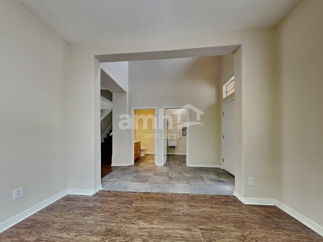 Building Photo - 5344 Clover Mist Dr