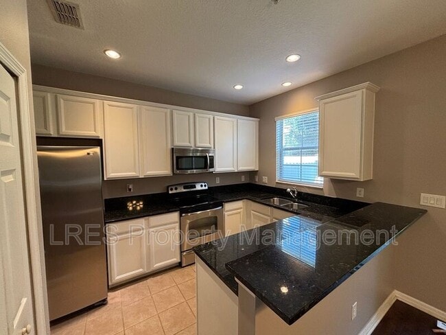 Building Photo - 55 Canterbury Bell Dr