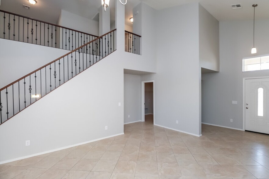 Building Photo - 21868 W Mohave St