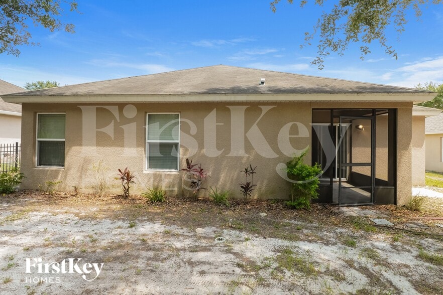 Building Photo - 3470 Heath Dr