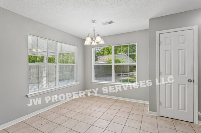 Building Photo - Charming 3-Bedroom Home in Abita Springs – Pet-Friendly Living | $1,750/Month Marketing Description