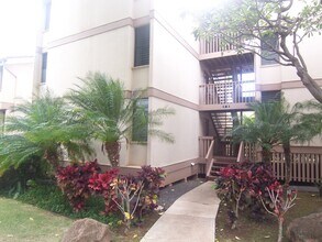 Building Photo - Makaha Valley Plantation 2 Bedroom Town Home