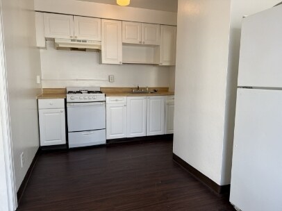Building Photo - 239 Valleyview Dr