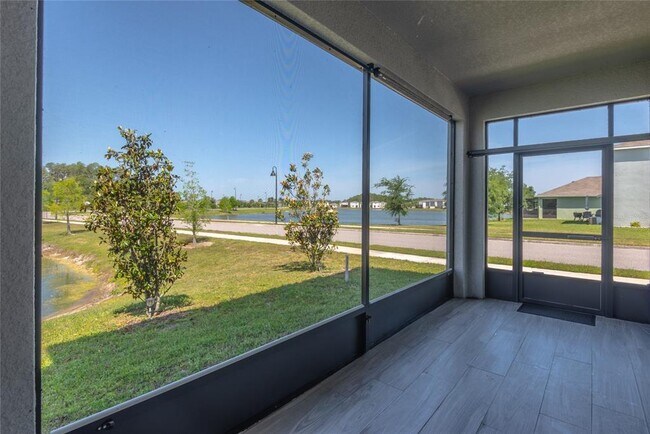 Building Photo - 3005 Suncoast Blend Dr