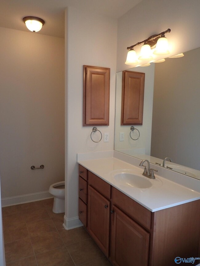 Building Photo - 29635 Laura Ridge Dr NW