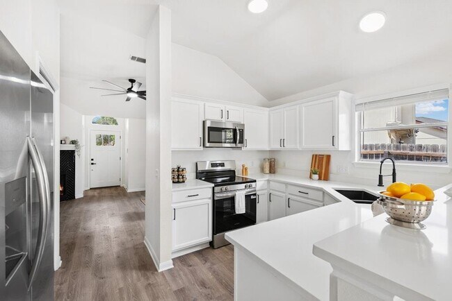 Building Photo - 16612 Trevin Cove