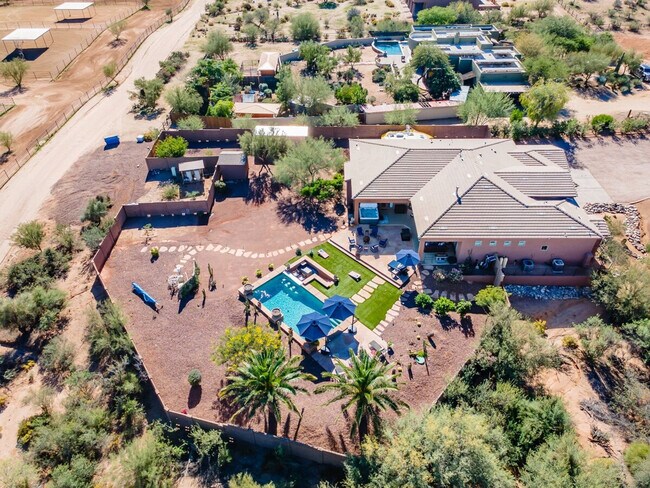 Building Photo - 27109 N 143rd Pl