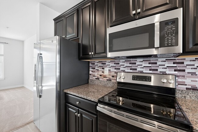 Building Photo - 7023 Mahant Way