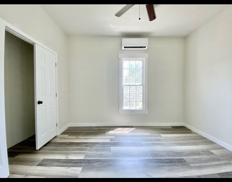 Bedroom - 2611 4th Ave