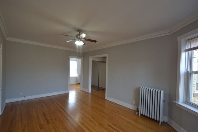 Building Photo - 4402 N Rockwell St