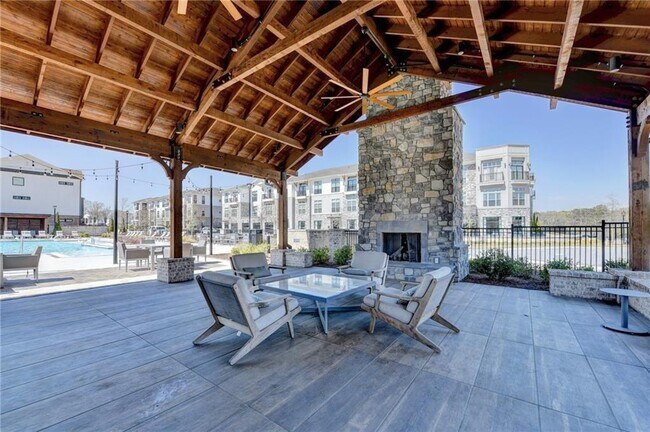 Building Photo - 4536 Molder Dr