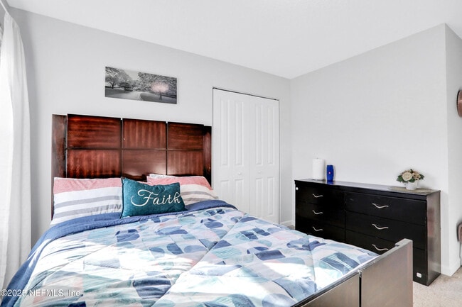 Building Photo - 669 Meadow Ridge Dr