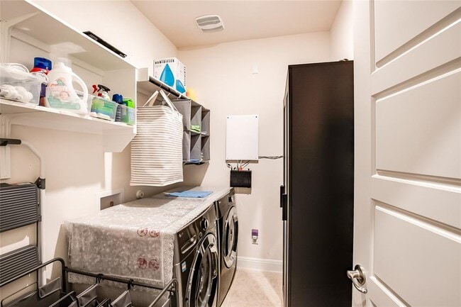 Building Photo - 508 Middle Brook Dr