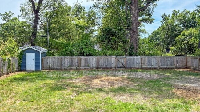 Building Photo - 6419 Crescent Pkwy