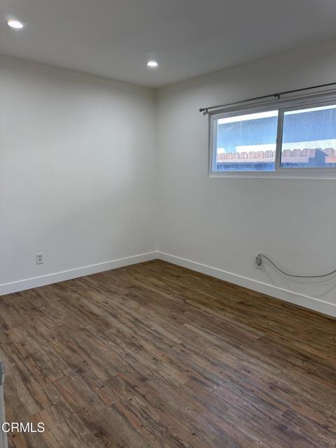 Building Photo - 424 N Craig Ave
