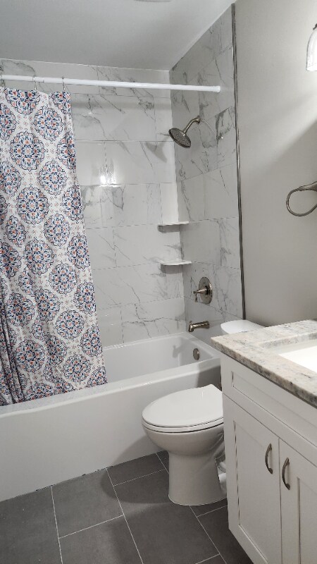 Building Photo - 626 Surfside Dr