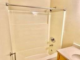 Building Photo - 4700 N Main St