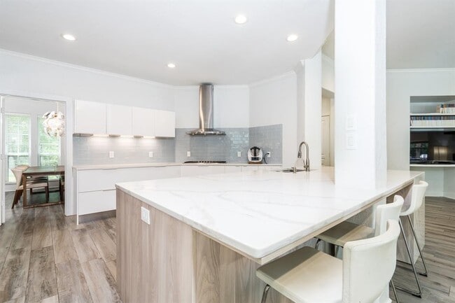 Building Photo - 11 Dahlia Trail Pl