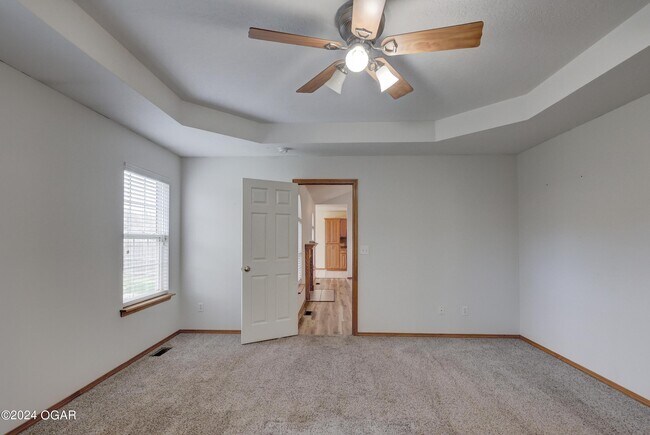 Building Photo - 4231 W 28th St