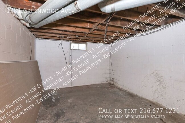 Building Photo - 1381 Greenwood Ave