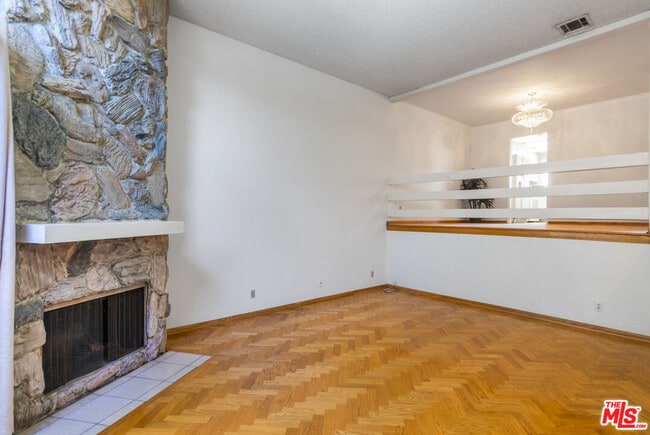 Building Photo - 14311 Hartsook St
