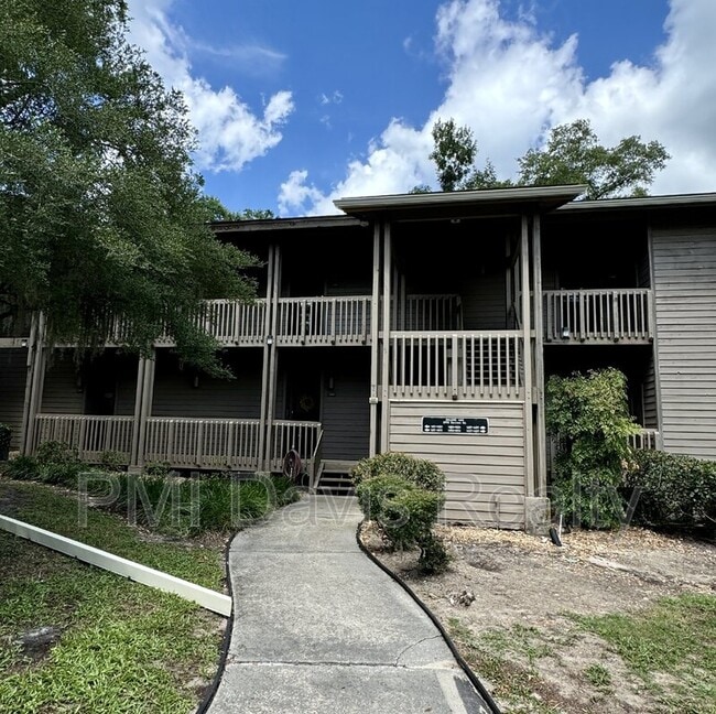 Building Photo - 2990 Ravines Rd