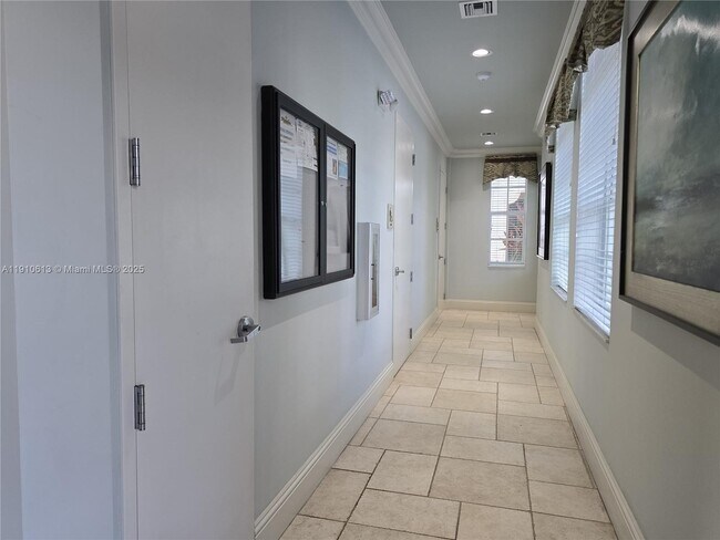 Building Photo - 11938 SW 26th Ct