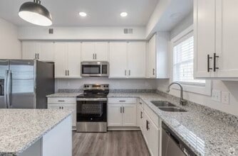 Building Photo - 110-A Aviator Cir