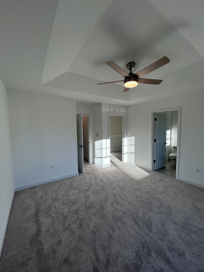 Building Photo - Brand New Luxury 4-Bedroom Townhome with a garage at The Townes at Congers Creek – Phase 3