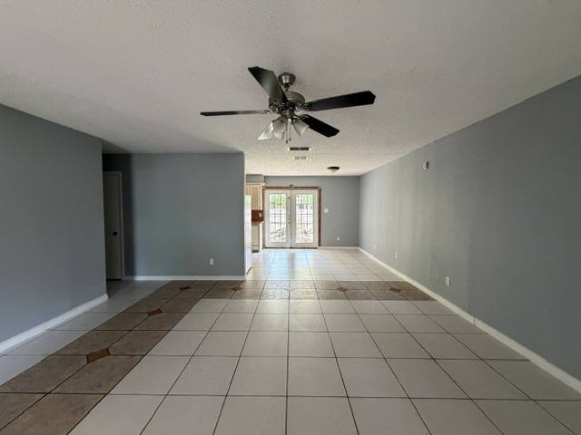 Building Photo - 501 E Hibiscus Ave