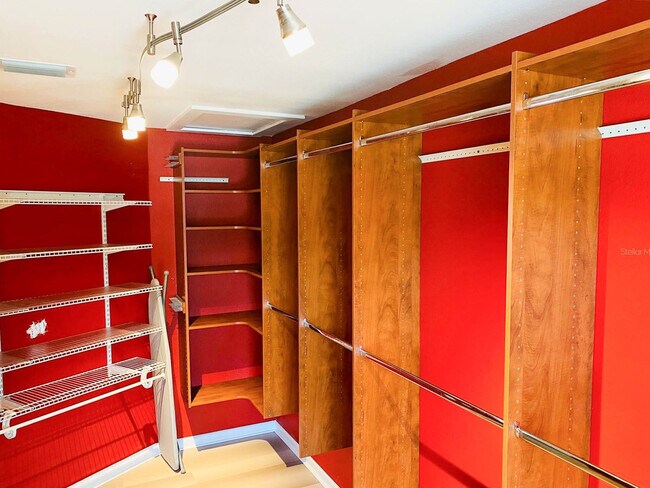 Building Photo - 1826 58th St S