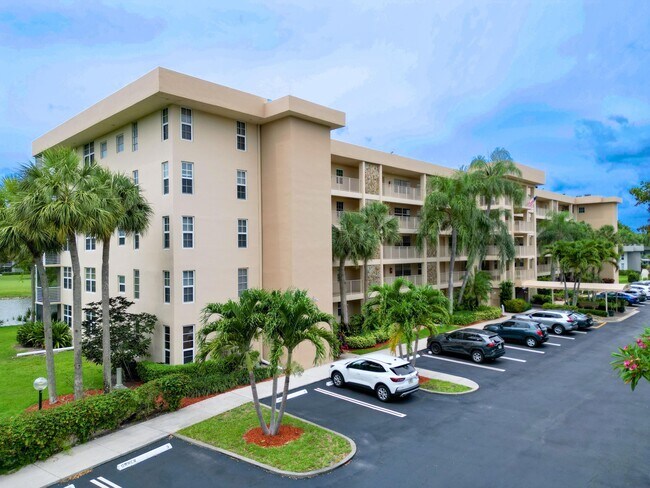 Primary Photo - 4030 W Palm Aire Dr