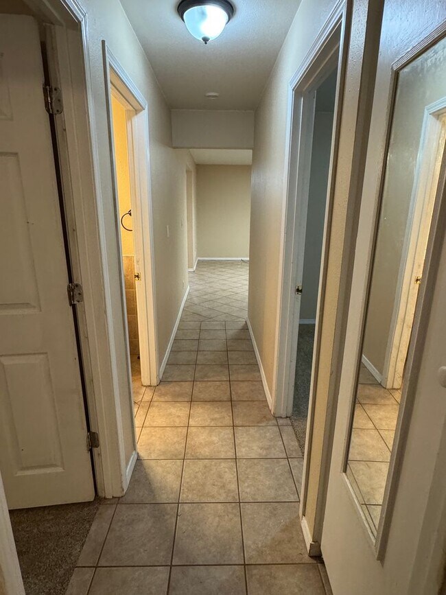 Building Photo - 3br/2ba house with finished basement, two car garage/shop and fully fenced yard  **CENTRAL AC**