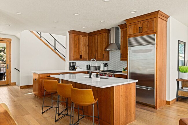 Building Photo - 89192 US-26