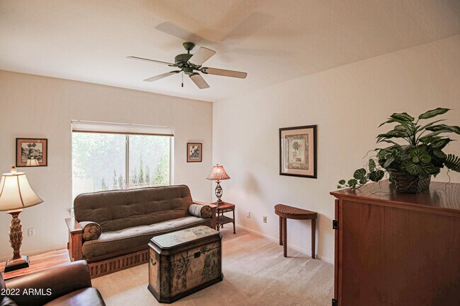 Building Photo - 4639 N Clear Creek Dr