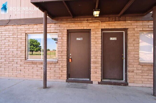 Building Photo - 1750 E 6th Ave