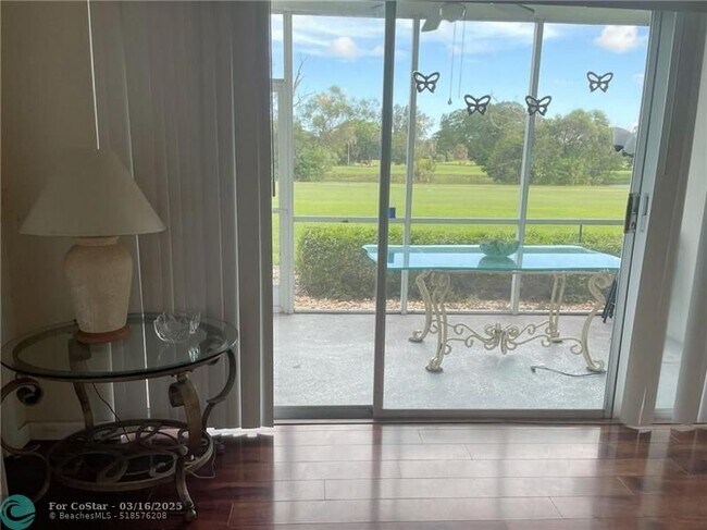 Building Photo - 3000 N Palm Aire Dr
