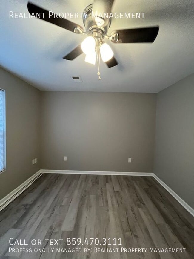 Building Photo - 210 Coburn Dr