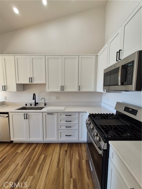 Building Photo - 1970 San Bruno