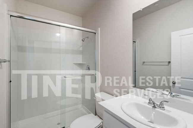 Building Photo - 2401 Longmire Lp