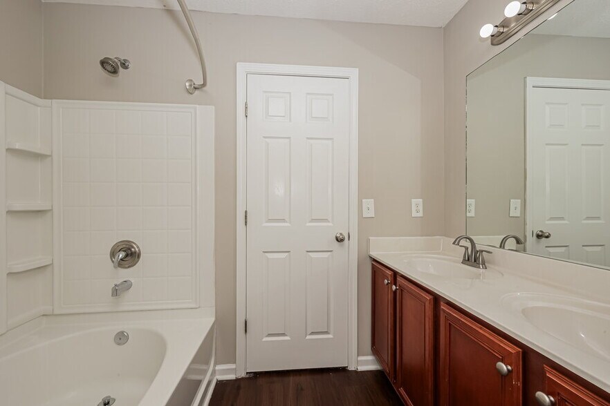 Building Photo - 3508 Juneberry Way