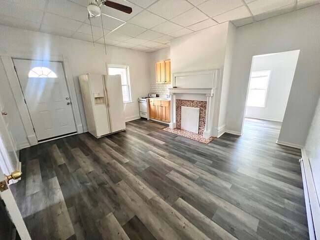 Building Photo - 505 Dawson Ave