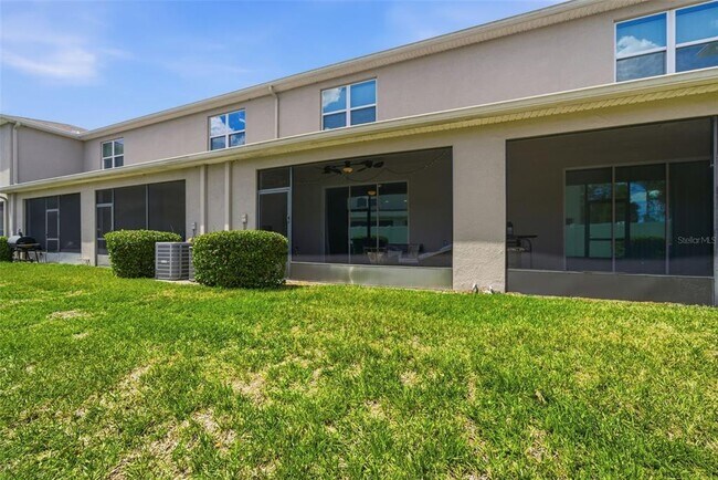 Building Photo - 10425 Red Carpet Ct